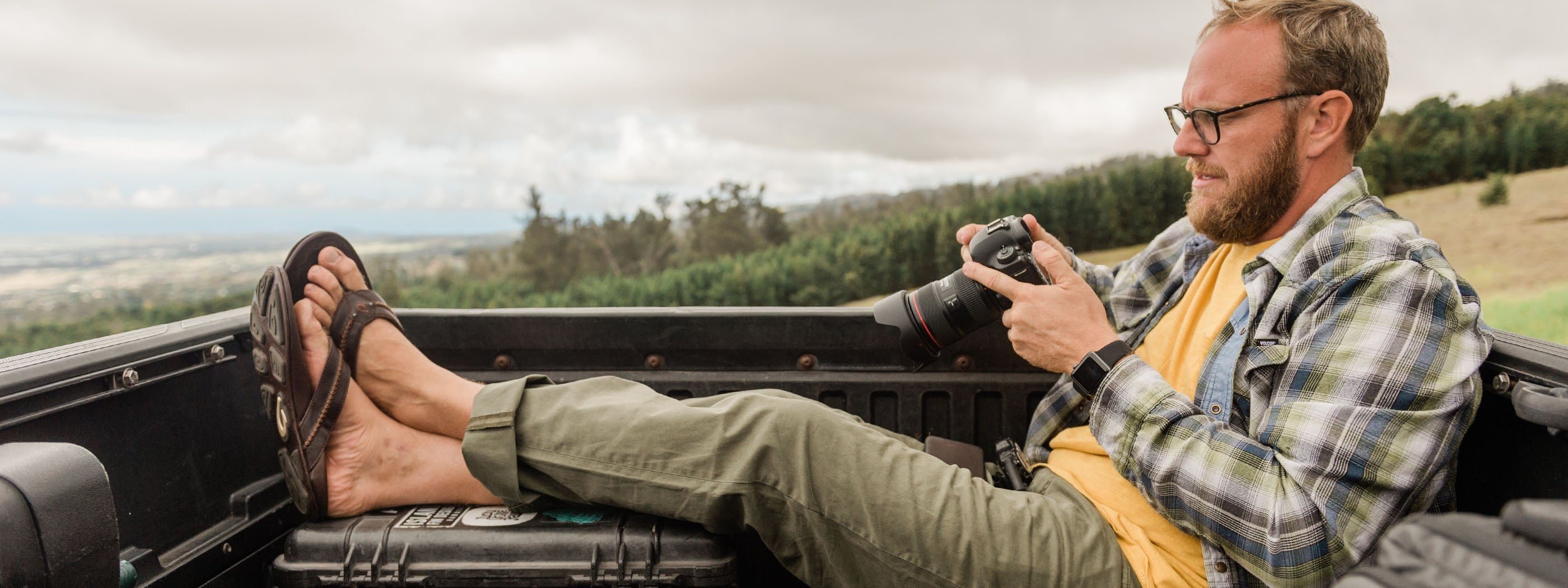 Island Hoppers - Bryce Johnson und wie man sein Büro überall einrichten kann