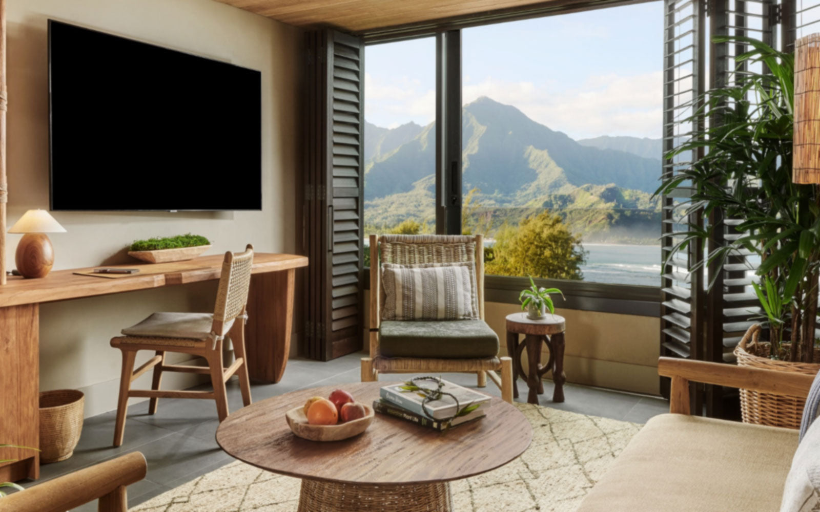 OluKai Kaua'i Hawaii Reise Giveaway