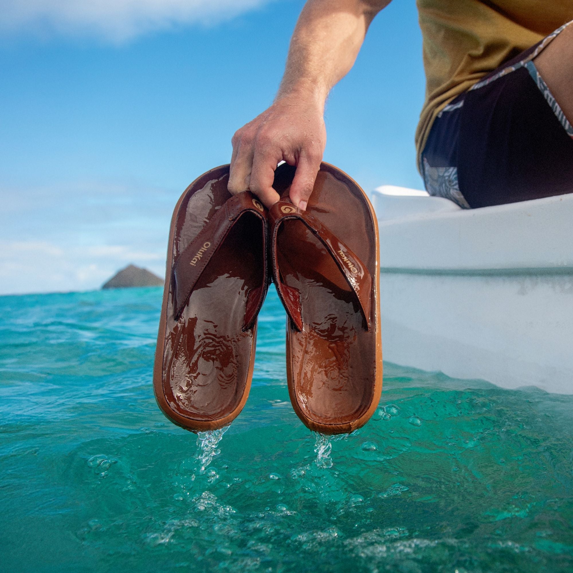 Pili Men's Waterproof Leather Sandals - Fox | OluKai – OluKai Europe