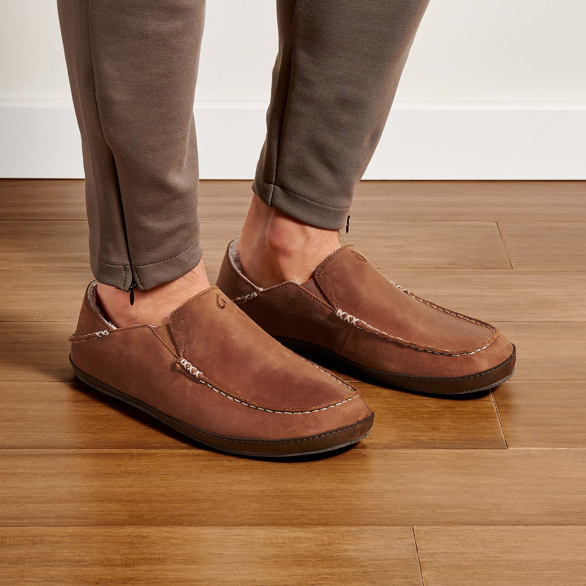 Olukai mens slippers clearance